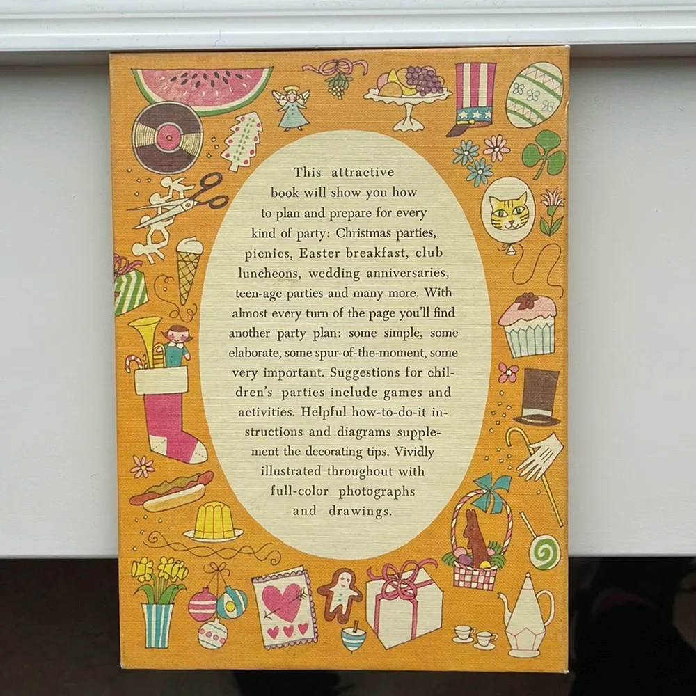 Betty Crocker’s Party Cookbook- First Edition, First Printing - Picture 2 of 7